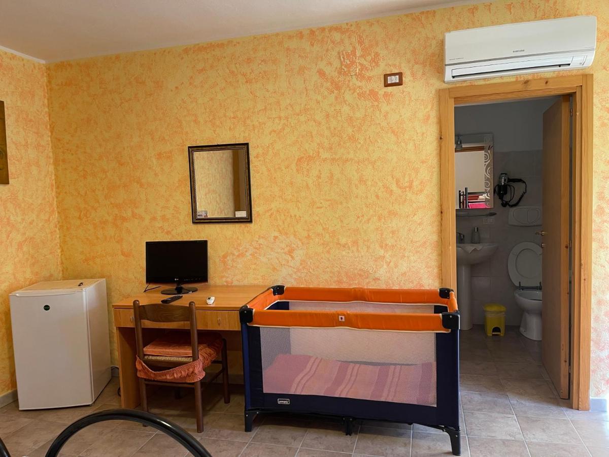 B&B Sterlizia Санта Мария ла Палма Екстериор снимка